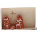 Mini-Krippe in weißer Streichholzschachtel "Engel", Pappe/Keramik, 3-teilig, H 2 cm
